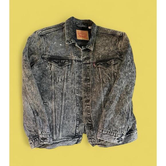 Vintage Levi’s Black Acid Wash Mickey Disney Denim Jacket - Picture 2 of 8